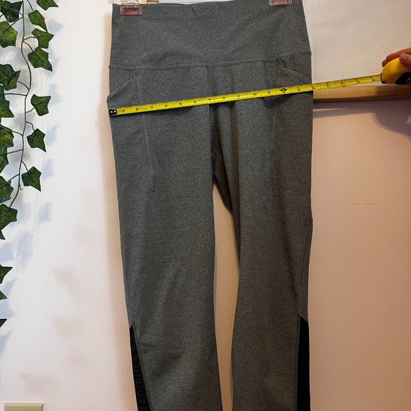 All in Motion Grey Capri Leggings - Picture 8 of 9